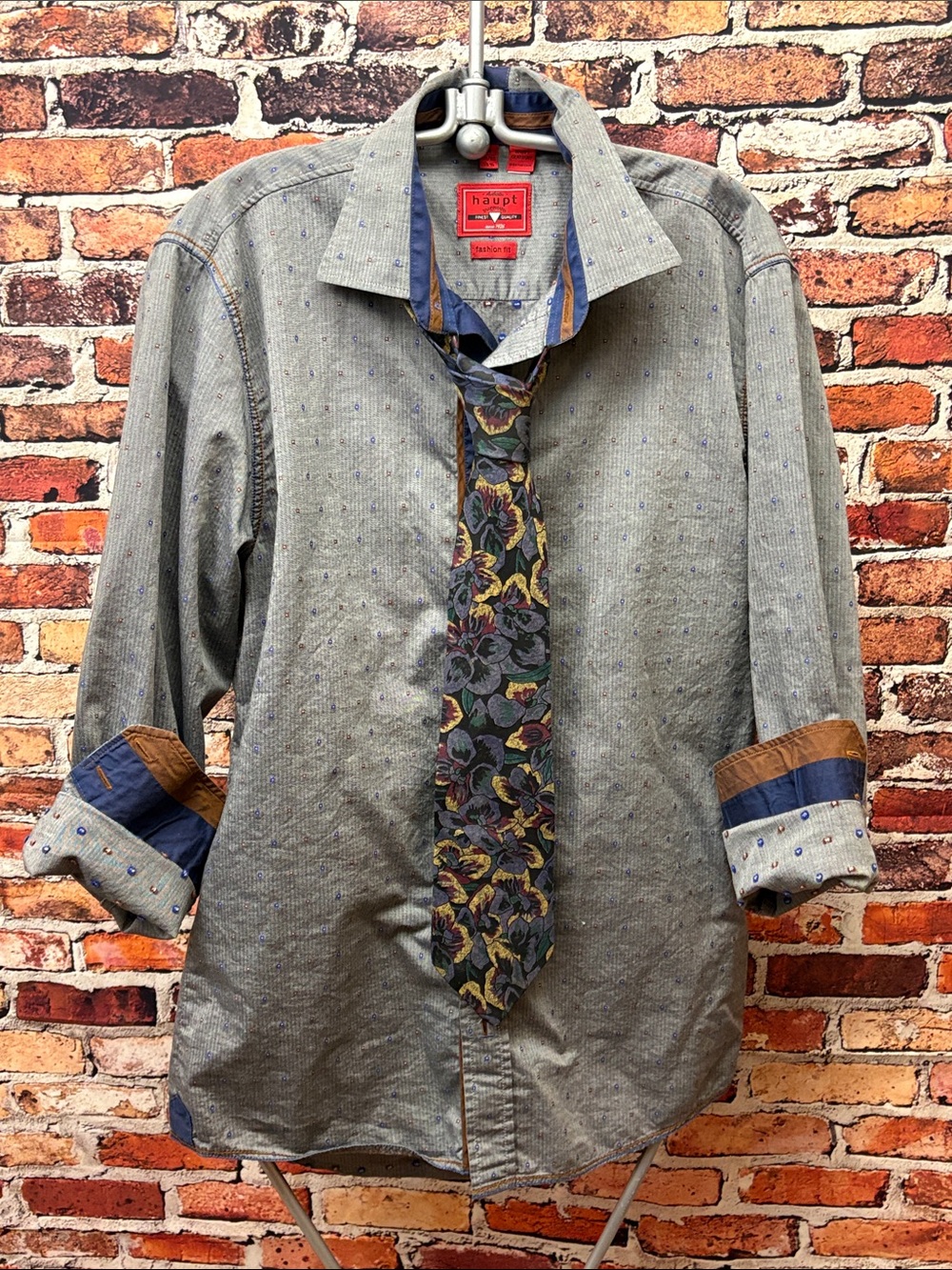 Haupt Light Gray Patterned Men's Dress Shirt with Silk Tie Size M 39/40 15 1/2